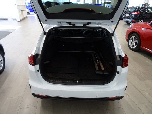 KIA CEED 9