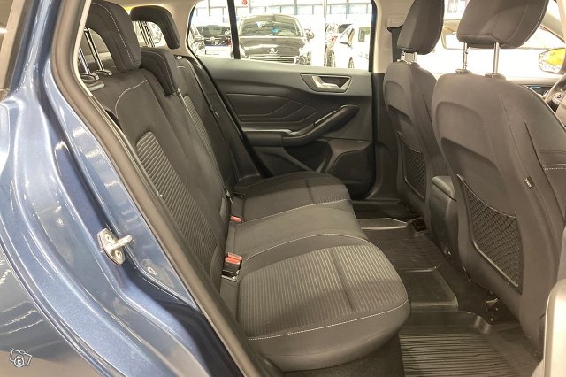 Ford FOCUS 12