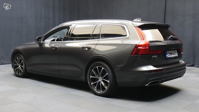 Volvo V60 7