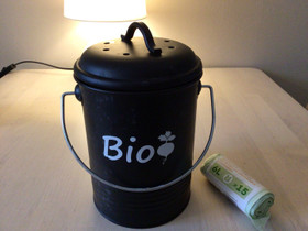 Weiste biojäteastia ja biojätepussit, Säilytysastiat ja rasiat, Keittiötarvikkeet ja astiat, Helsinki, Tori.fi Weiste biojäteastia ja biojätepussit, Säilytysastiat ja rasiat, Keittiötarvikkeet ja astiat, Helsinki, Tori.fi
