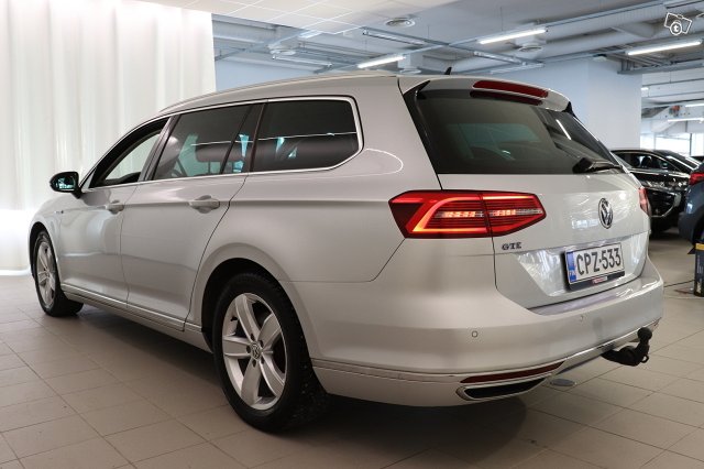 Volkswagen Passat 4
