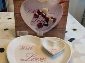 Riviera Maison With Love tarjoilulautanen, Tarjoiluastiat, Keittiötarvikkeet ja astiat, Espoo, Tori.fi Riviera Maison With Love tarjoilulautanen, Tarjoiluastiat, Keittiötarvikkeet ja astiat, Espoo, Tori.fi