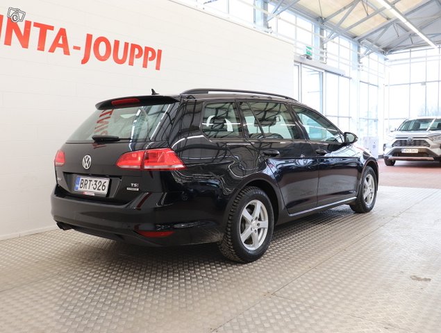 Volkswagen Golf 2