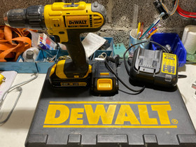 DeWalt porakone, Työkalut, tikkaat ja laitteet, Rakennustarvikkeet ja työkalut, Järvenpää, Tori.fi DeWalt porakone, Työkalut, tikkaat ja laitteet, Rakennustarvikkeet ja työkalut, Järvenpää, Tori.fi