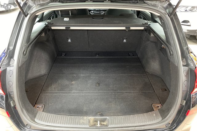 HYUNDAI I30 Wagon 8
