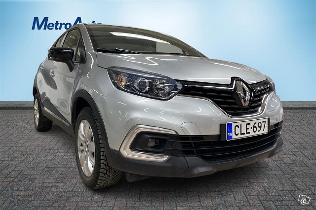 RENAULT Captur 3