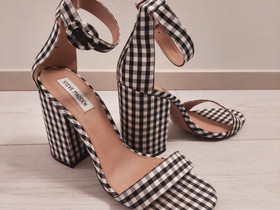 Steve Madden korkokengät, Vaatteet ja kengät, Oulu, Tori.fi Steve Madden korkokengät, Vaatteet ja kengät, Oulu, Tori.fi