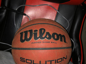 Wilson solution, Pallopelit, Urheilu ja ulkoilu, Tampere, Tori.fi Wilson solution, Pallopelit, Urheilu ja ulkoilu, Tampere, Tori.fi