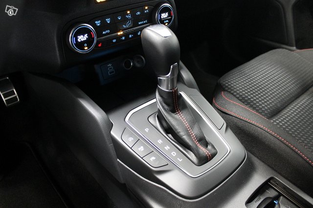FORD FOCUS 14