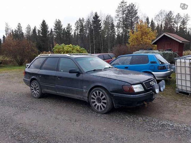 Audi 100 1