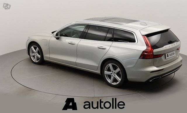 Volvo V60 9