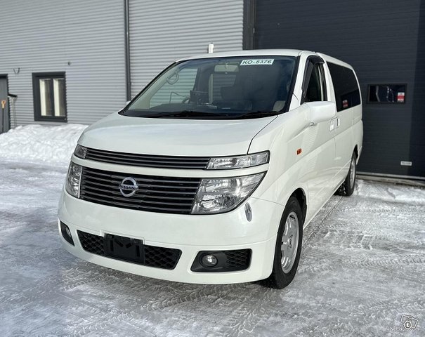 Nissan Elgrand