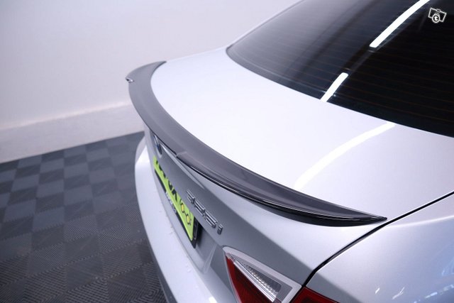 BMW 325 9