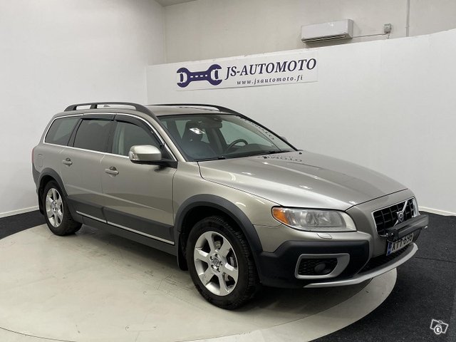 Volvo XC70
