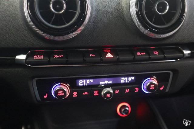 Audi S3 22