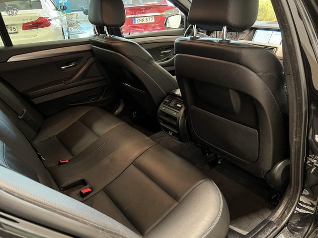 BMW 530 17