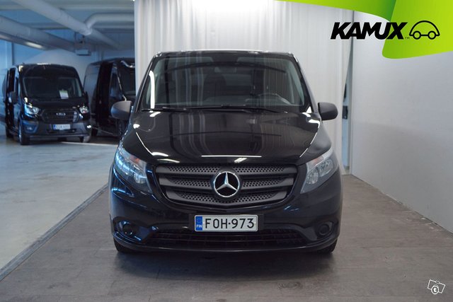 Mercedes-Benz Vito 8