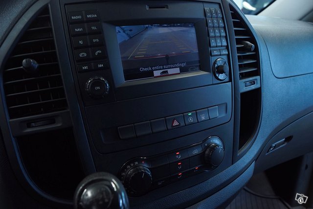 Mercedes-Benz Vito 15