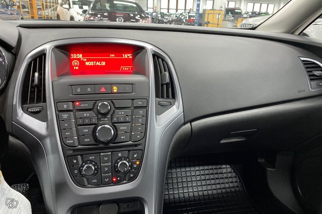 Opel Astra 13