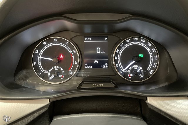SKODA Scala 12