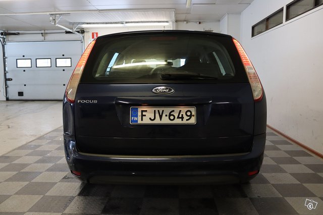 Ford Focus 7