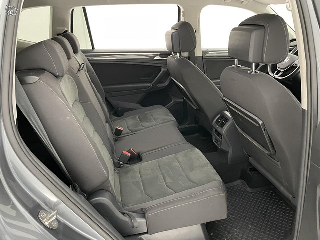Volkswagen Tiguan 18