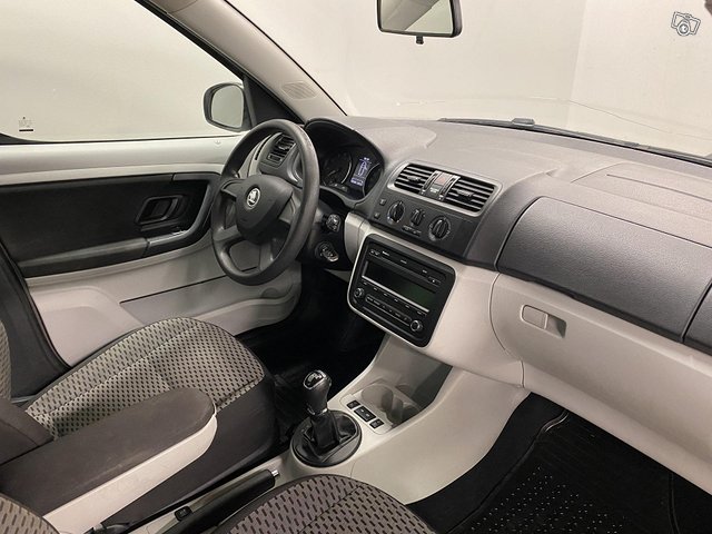 Skoda Roomster 6