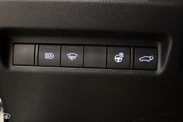 Toyota RAV4 21
