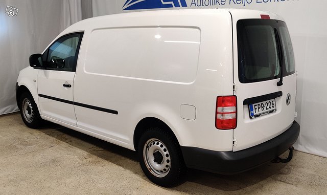 Volkswagen Caddy Maxi 2
