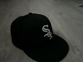 New Era 5950 fitted cap, Laukut ja hatut, Asusteet ja kellot, Pori, Tori.fi New Era 5950 fitted cap, Laukut ja hatut, Asusteet ja kellot, Pori, Tori.fi