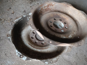 Ford 34" vannekehät ja keskiöt, Maatalouskoneet, Työkoneet ja kalusto, Nivala, Tori.fi Ford 34" vannekehät ja keskiöt, Maatalouskoneet, Työkoneet ja kalusto, Nivala, Tori.fi