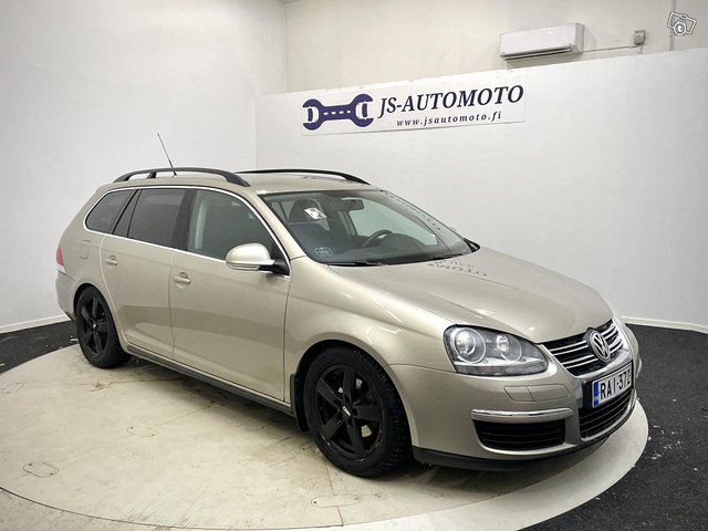 Volkswagen Golf 1