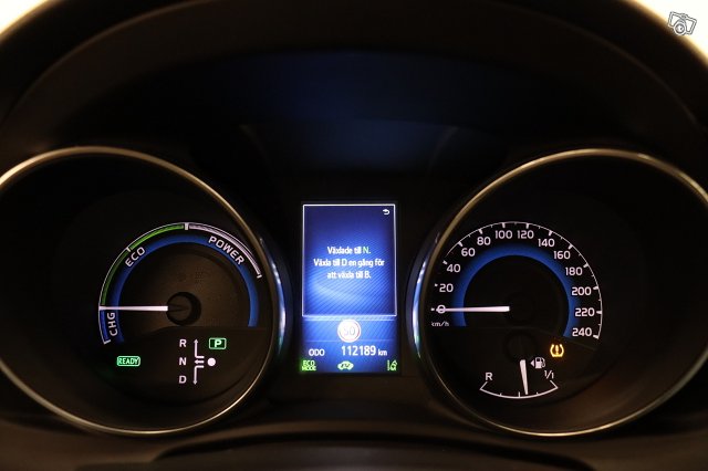 Toyota Auris 16