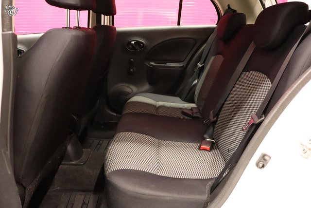 Nissan Micra 17