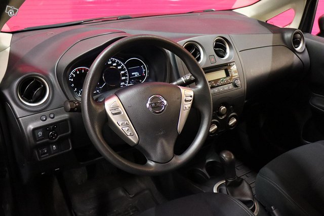 Nissan Note 9