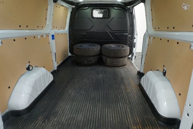 Ford Transit Custom 12