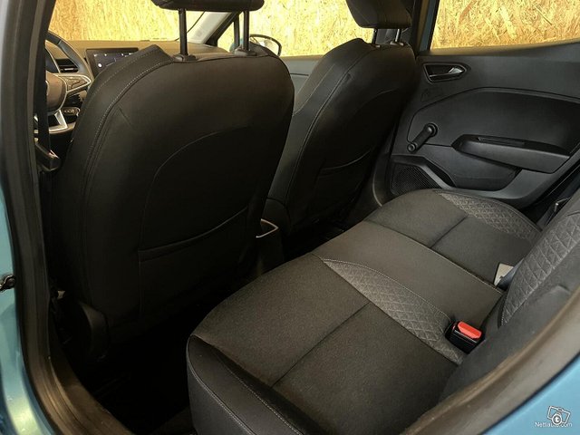 Renault Clio 24