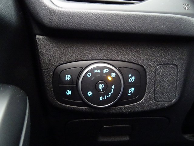 Ford FOCUS 22