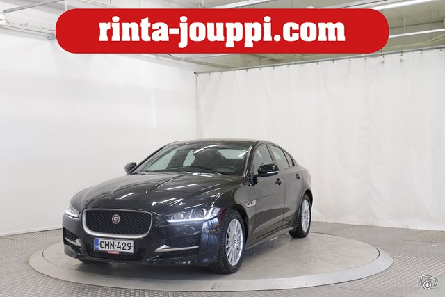 Jaguar XE