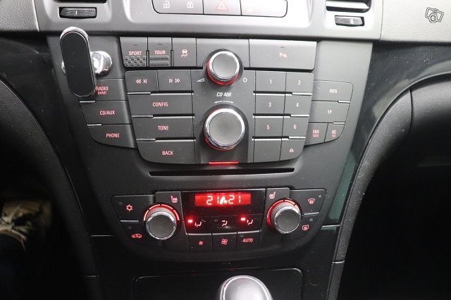 Opel Insignia 24