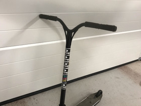 Scootti,Potkulauta, Pelit ja muut harrastukset, Kirkkonummi, Tori.fi Scootti,Potkulauta, Pelit ja muut harrastukset, Kirkkonummi, Tori.fi
