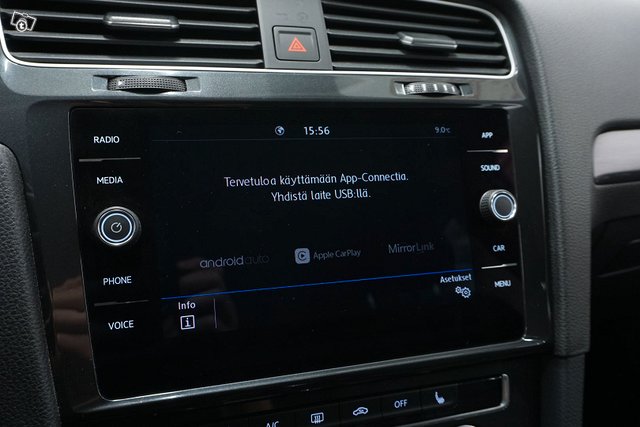 Volkswagen Golf 16