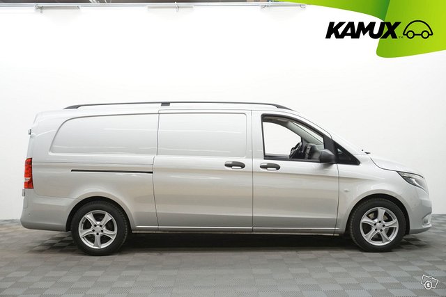 Mercedes-Benz Vito 2