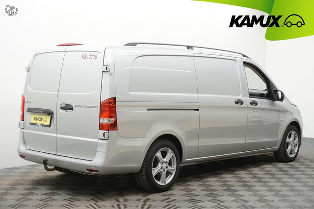 Mercedes-Benz Vito 4