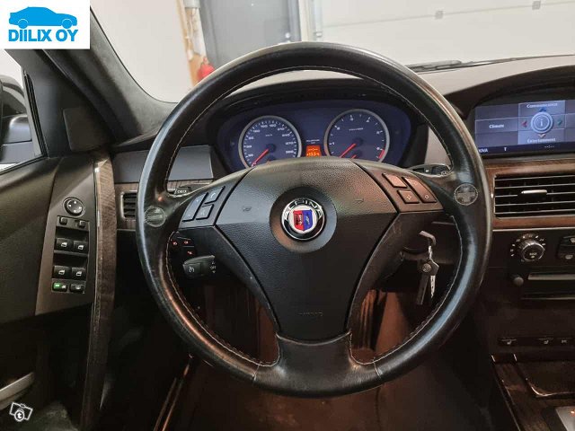 BMW M5 15