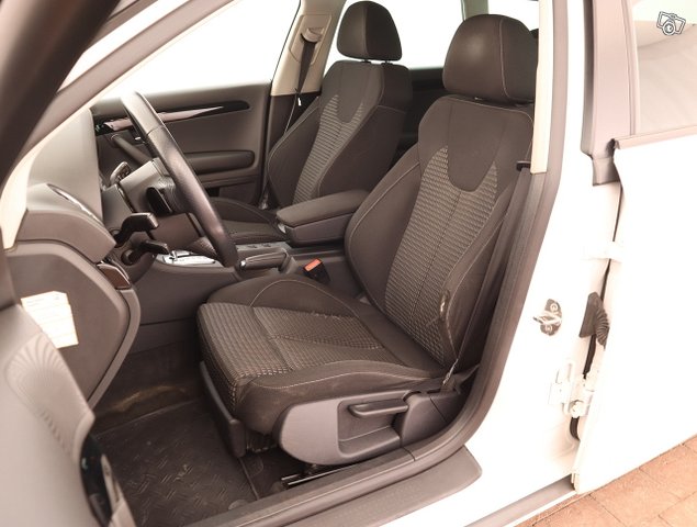 Seat Exeo ST 8