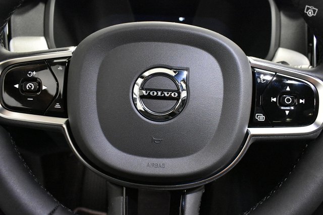 Volvo V90 9