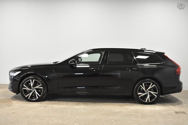 Volvo V90 22