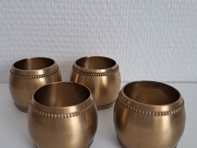 Servettirengas / lautasliinarengas 4 kpl, Muu keräily, Keräily, Raasepori, Tori.fi Servettirengas / lautasliinarengas 4 kpl, Muu keräily, Keräily, Raasepori, Tori.fi