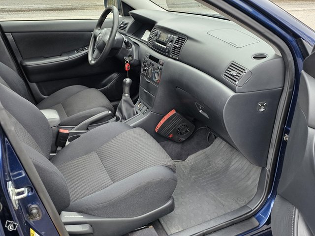 Toyota Corolla 11